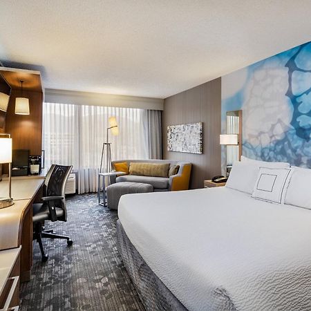 Courtyard By Marriott Riverside Ucr/Moreno Valley Area Экстерьер фото