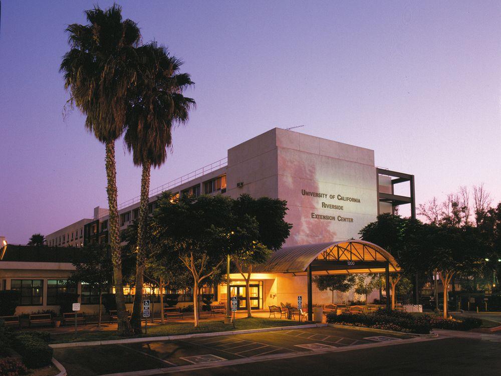 Courtyard By Marriott Riverside Ucr/Moreno Valley Area Экстерьер фото
