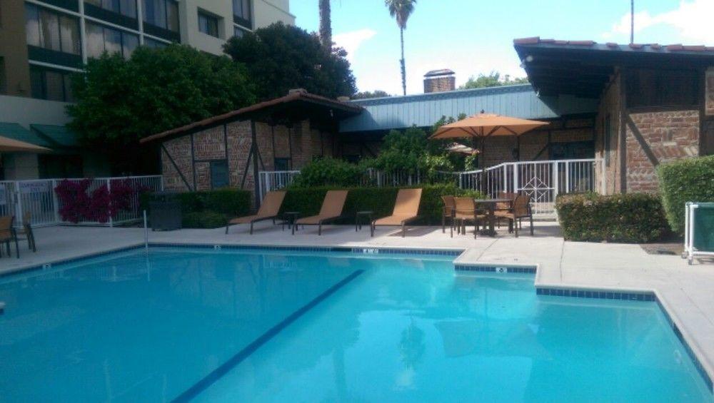 Courtyard By Marriott Riverside Ucr/Moreno Valley Area Экстерьер фото