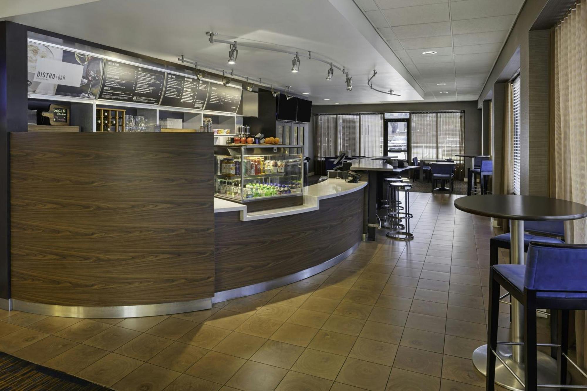 Courtyard By Marriott Riverside Ucr/Moreno Valley Area Экстерьер фото