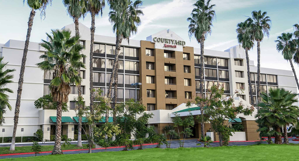 Courtyard By Marriott Riverside Ucr/Moreno Valley Area Экстерьер фото