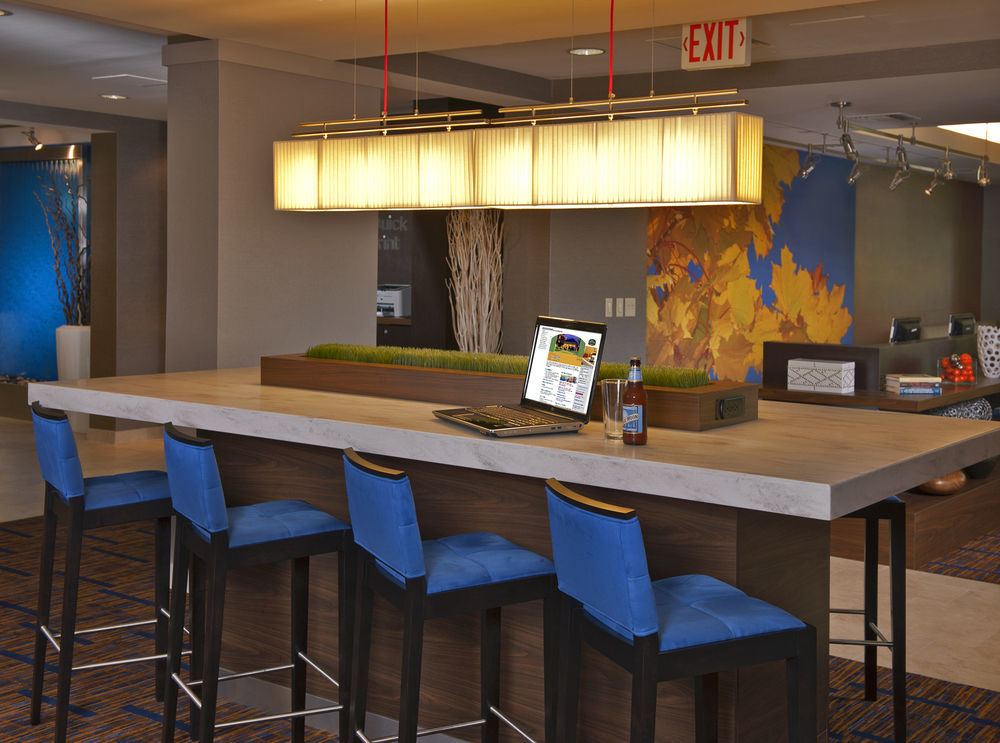 Courtyard By Marriott Riverside Ucr/Moreno Valley Area Экстерьер фото