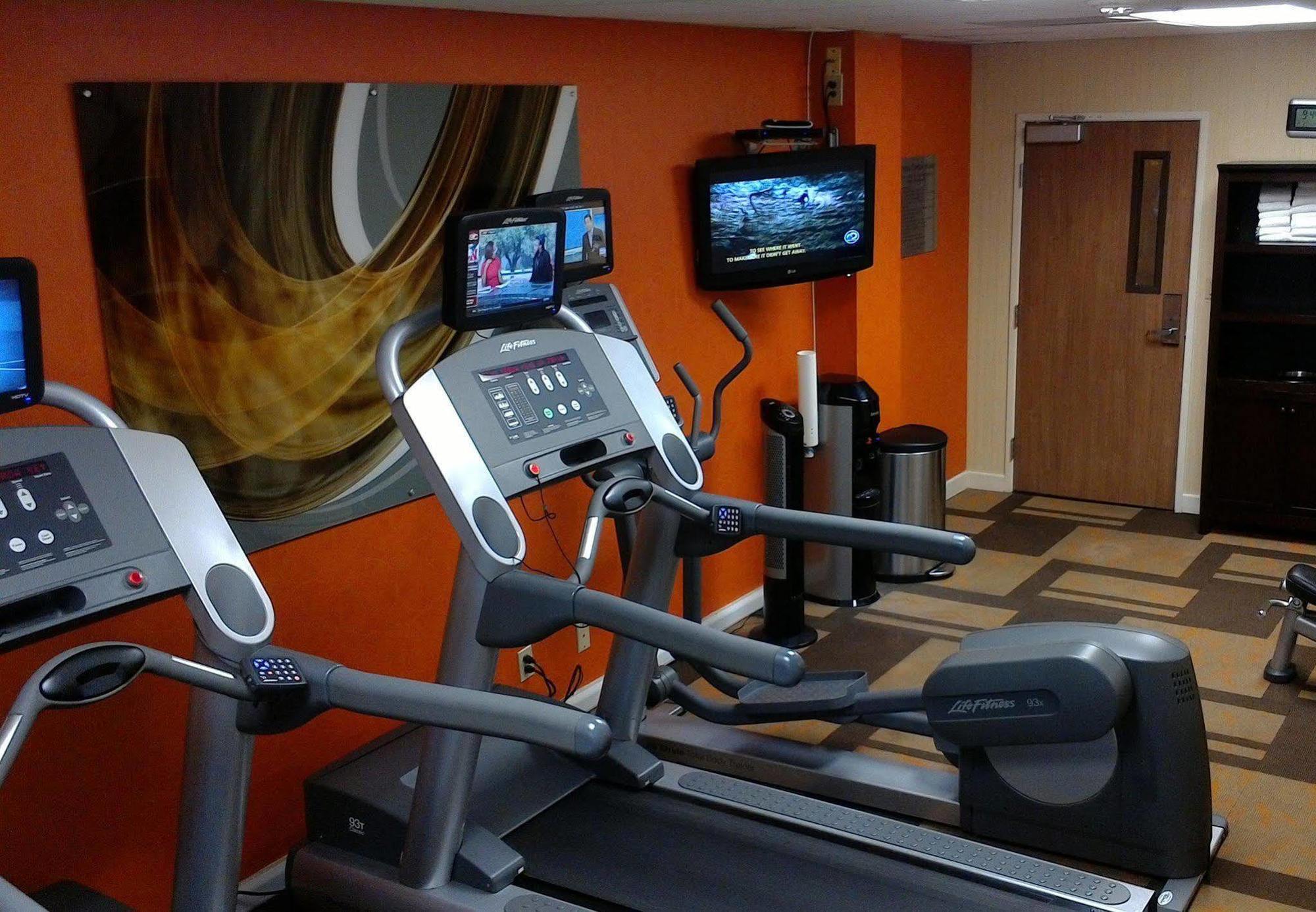Courtyard By Marriott Riverside Ucr/Moreno Valley Area Экстерьер фото